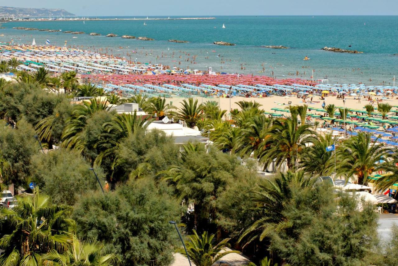 Casavacanze Estate 2 San Benedetto del Tronto Exteriör bild